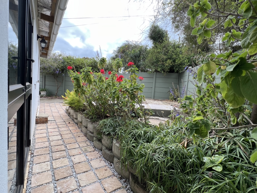 2 Bedroom Property for Sale in Napier Western Cape